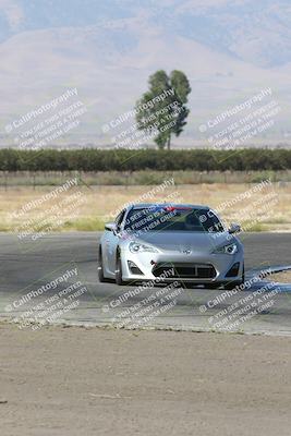media/Sep-15-2024-Speed Ventures (Sun) [[7a54f7ed2f]]/Yellow Group/Session 1 (Outside Grapevine)/